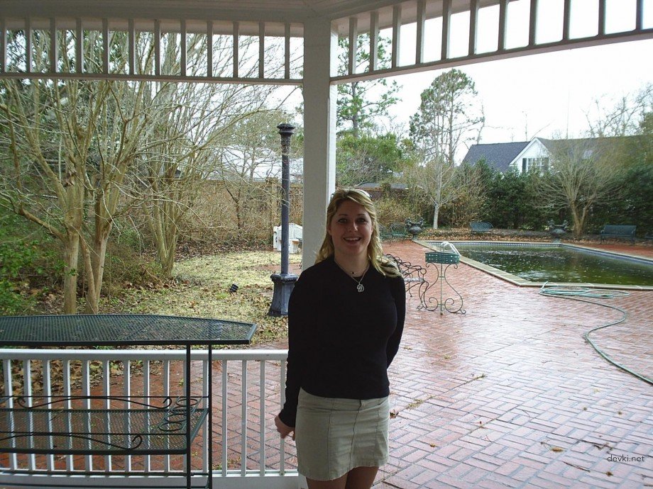 Amateur Busty Babe Sucks Big Cock - Explicit XXX Photo