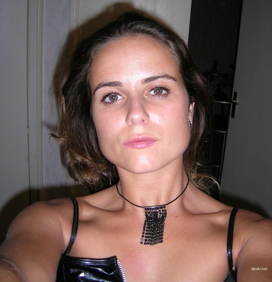 Mature Wife Homemade Porn: Explicit Amateur MILF Photos