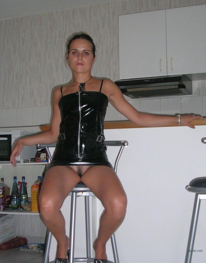 Mature Wife Homemade Porn: Explicit Amateur MILF Photos