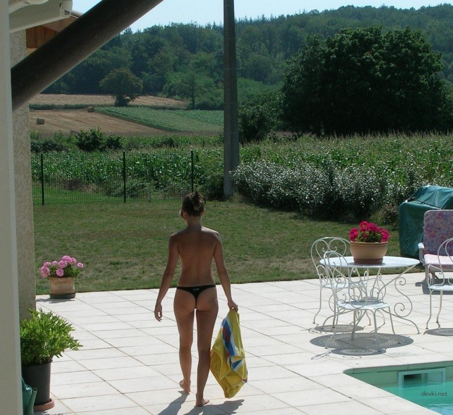 Mature Wife Homemade Porn: Explicit Amateur MILF Photos