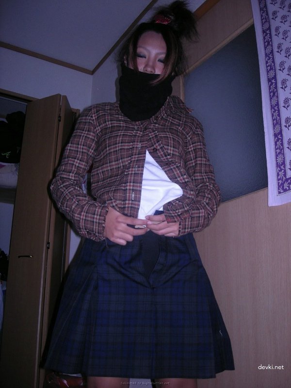 Extended Hardcore Sex with Asian Amateur - Explicit Amateur Porn Photos