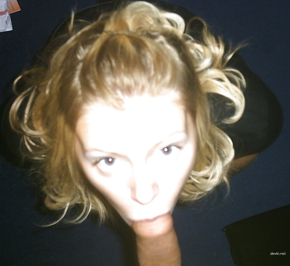 Naughty Slut at Work and Home: Amateur Porn Photos