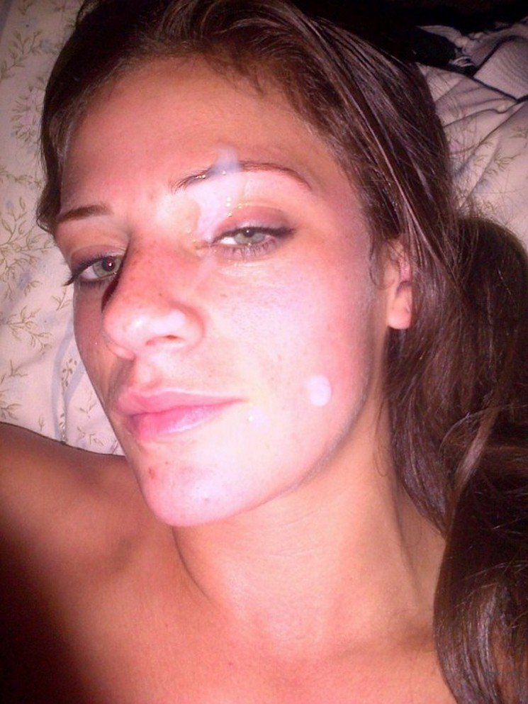 Deep Throat Amateur Queen - Hardcore Blowjob Photos