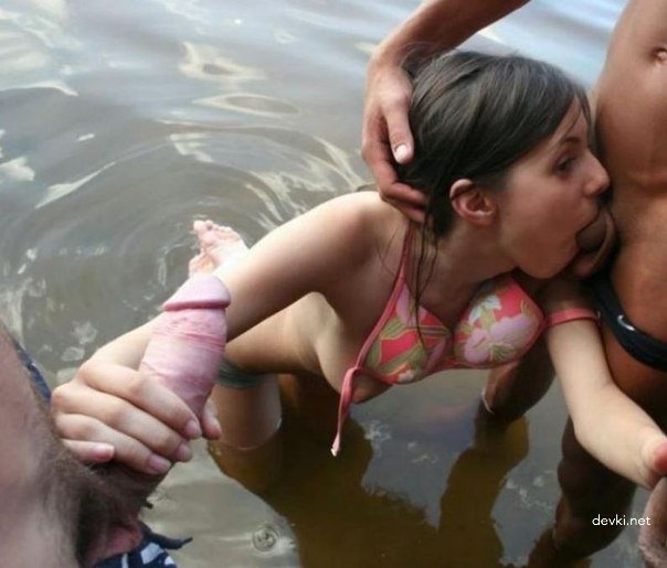 Amateur Babes Sucking Boyfriends' Dicks - Explicit Blowjob Photos