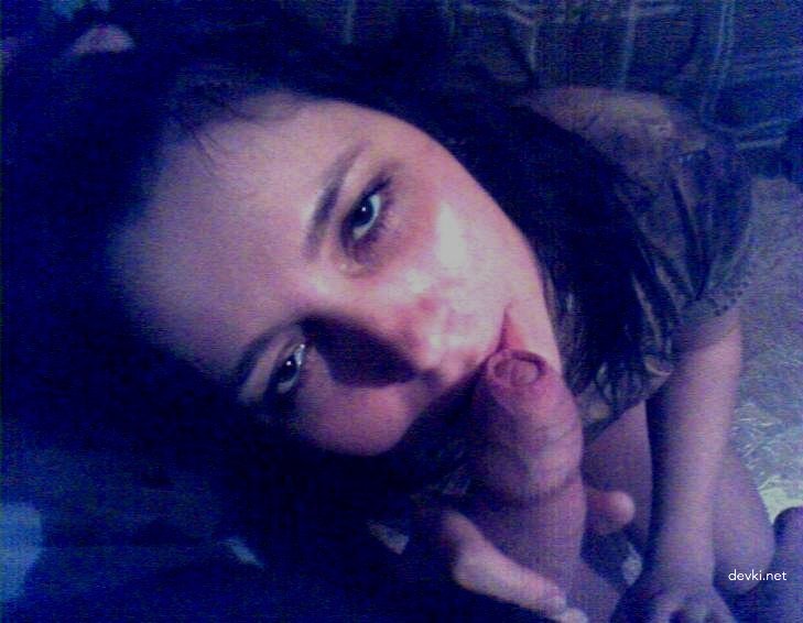 Amateur Babes Sucking Boyfriends' Dicks - Explicit Blowjob Photos