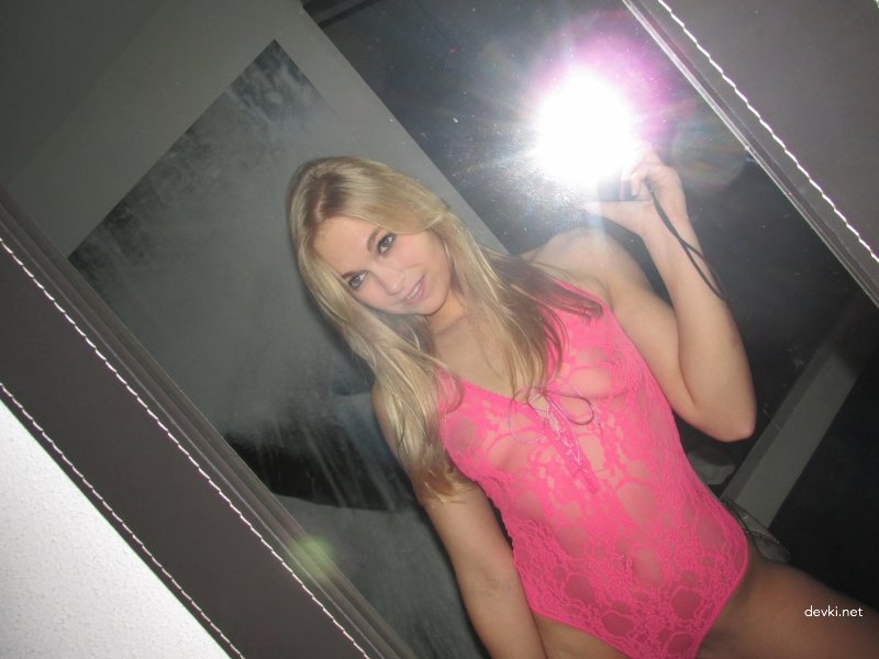 Sexy Lingerie Photoshoot with Amateur Model - Hot Girl Poses in Underwear