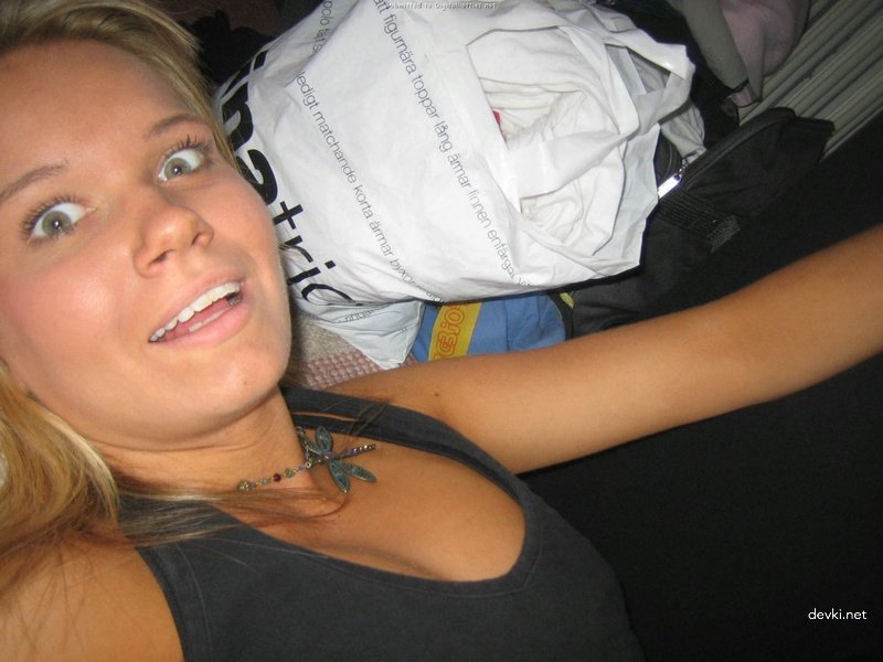 Innovative Sex: Amateur Guy Gets Creative with His Girl in Explicit Porn Photos