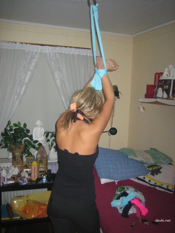 Innovative Sex: Amateur Guy Gets Creative with His Girl in Explicit Porn Photos