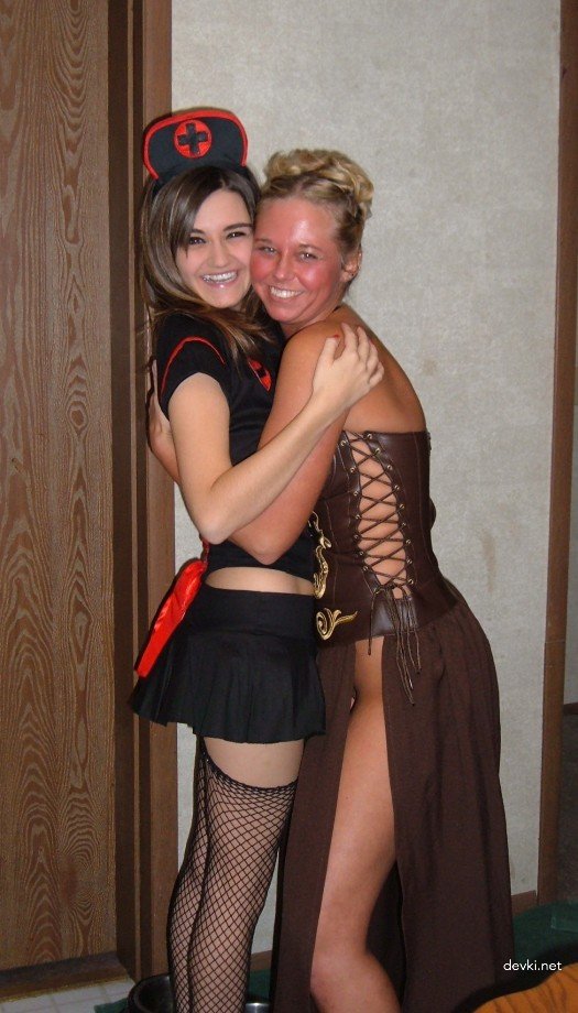 Explicit Amateur Girlfriend Porn Photos - Hot and Wild XXX Pics