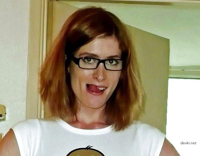 Hot Mature Woman Amateur Porn Pics - Explicit MILF Photos