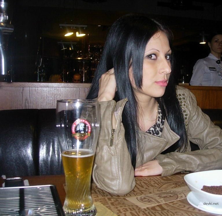 Amateur Home Porn: Busty Babes in Hardcore Action