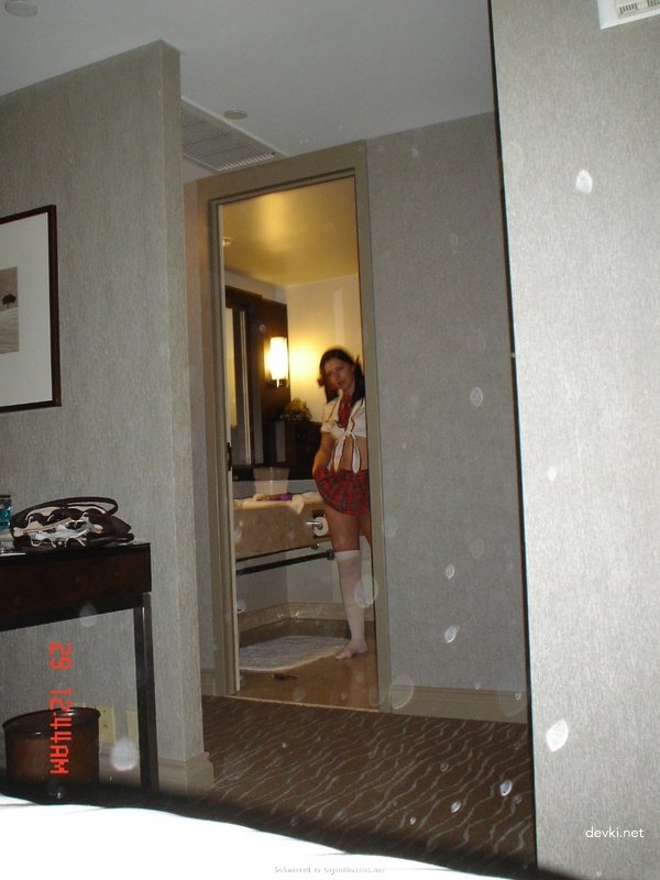 Evening Debauchery: Amateur Porn Photo Shoot