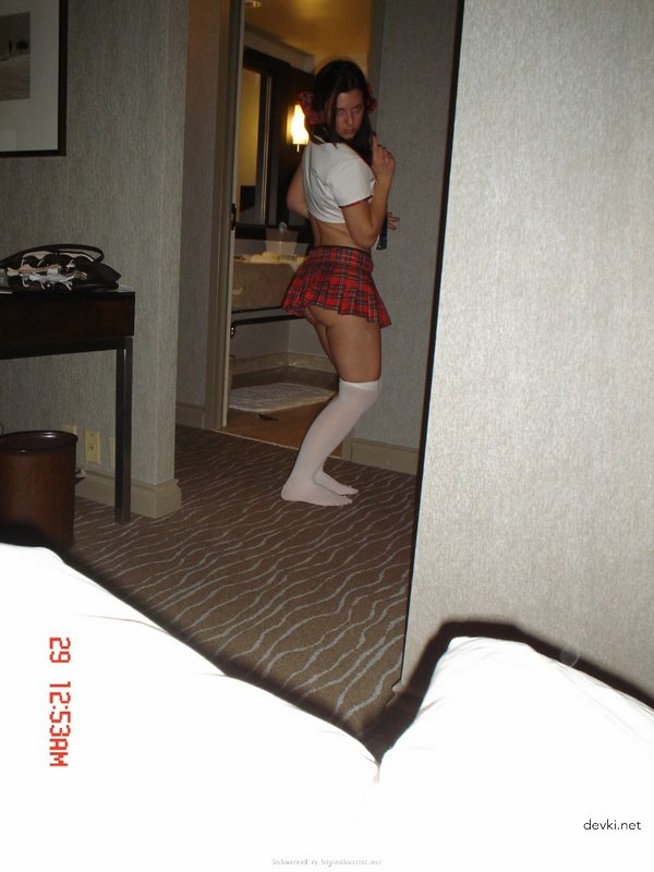 Evening Debauchery: Amateur Porn Photo Shoot