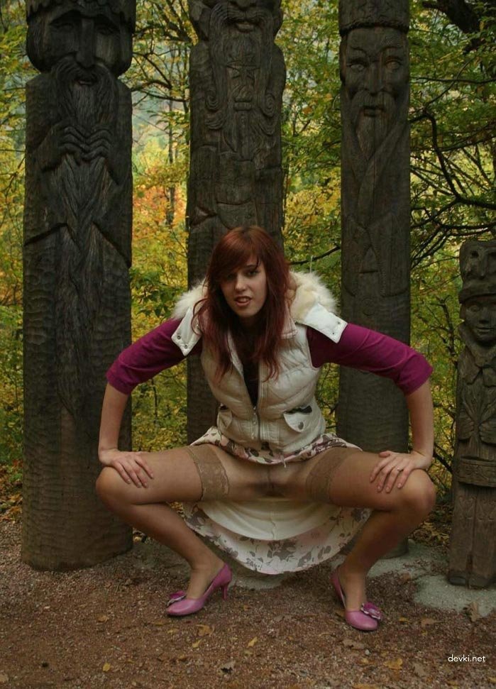 Amateur Teen Porn: Personal XXX Pics of Naughty Girl