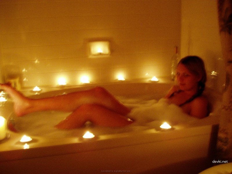 Explicit Student Sex Life: Amateur Porn Photos