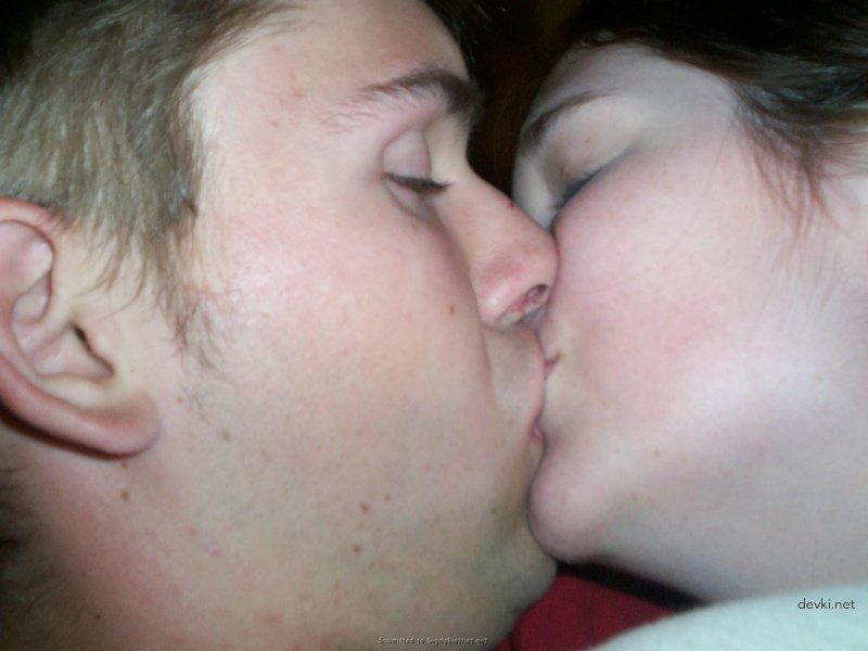 Raw Home Fuck: Explicit Amateur Porn Photos