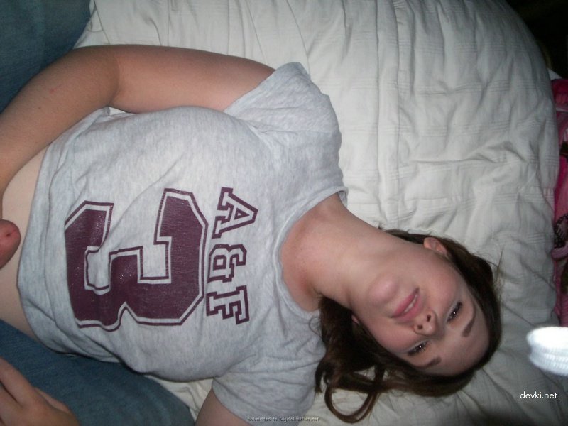 Raw Home Fuck: Explicit Amateur Porn Photos