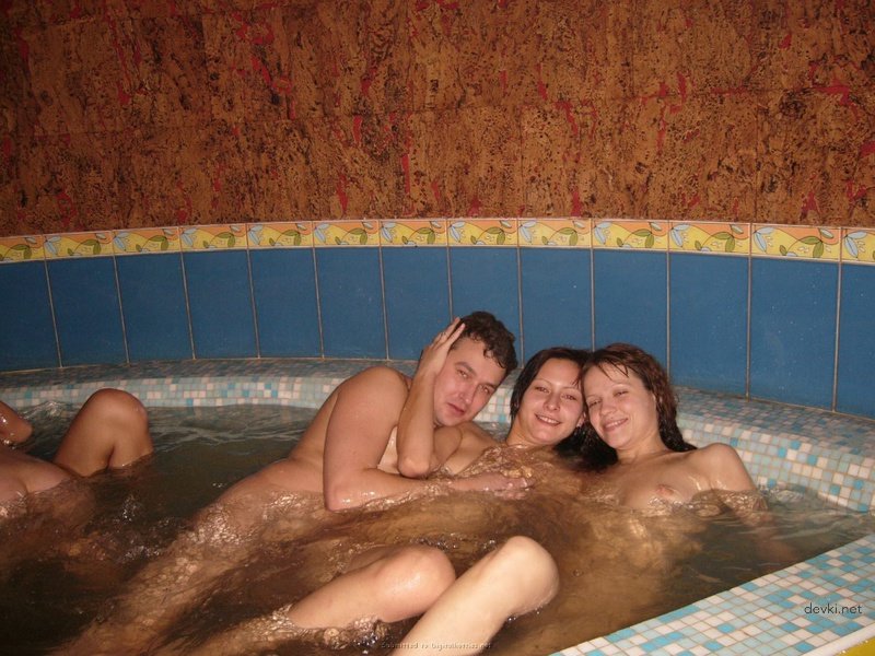 Amateur Sauna Orgy with Horny Escorts - Explicit Porn Photos