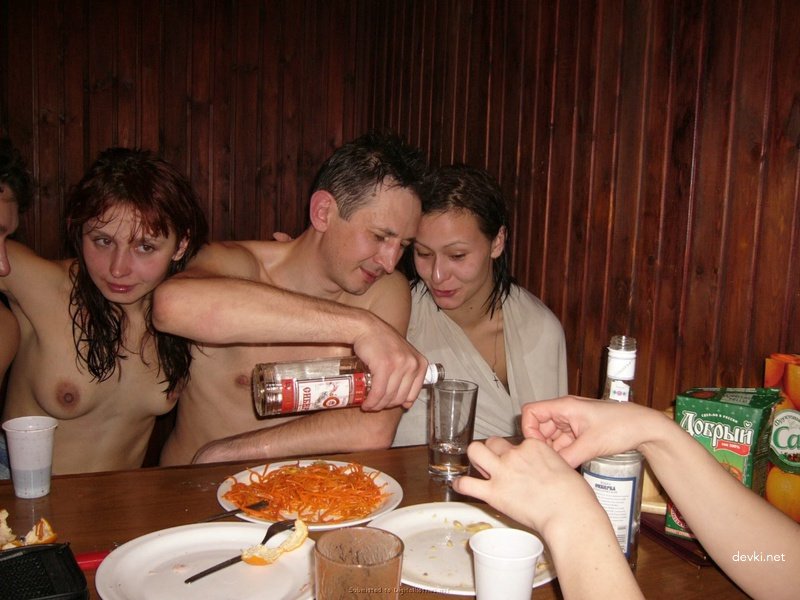 Amateur Sauna Orgy with Horny Escorts - Explicit Porn Photos