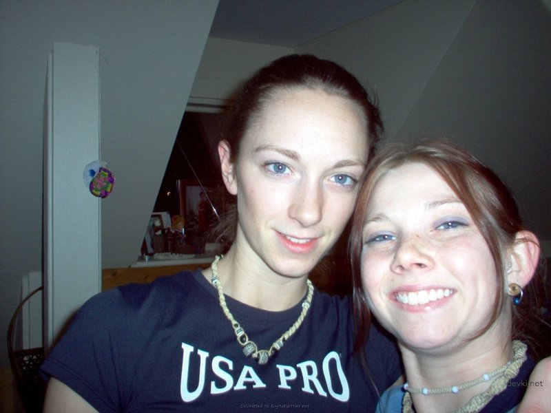 Sloppy Blowjob for Young Husband: Amateur Porn Photo (18+)