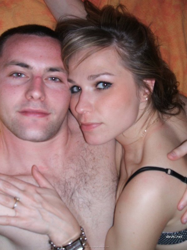 Explicit Blowjob on Camera: Amateur Porn Photo