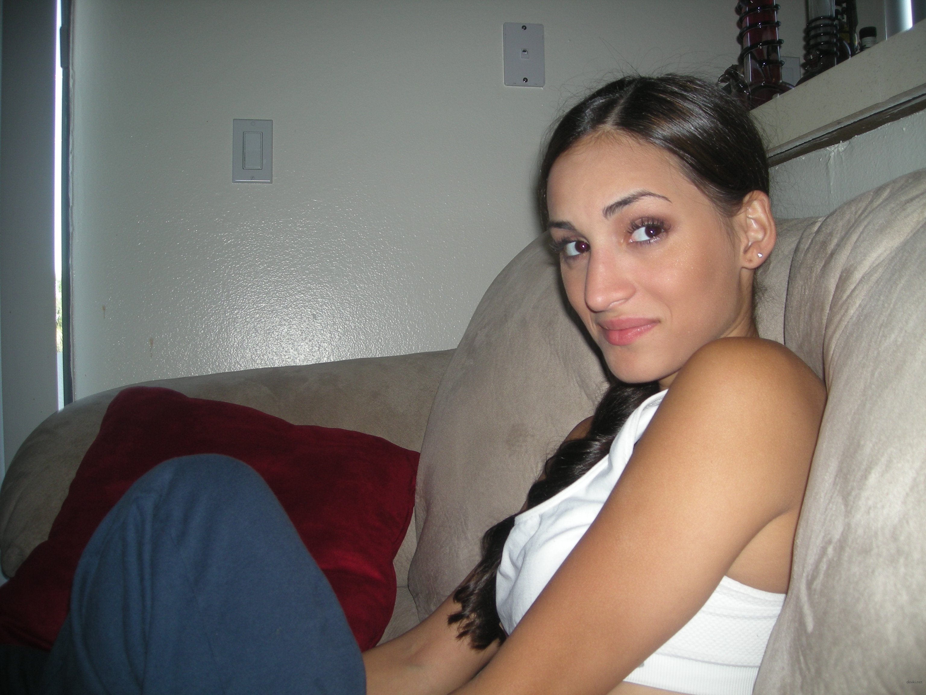 Hot Arab Amateur Porn: Explicit Private Photos of Sexy Arab Girl