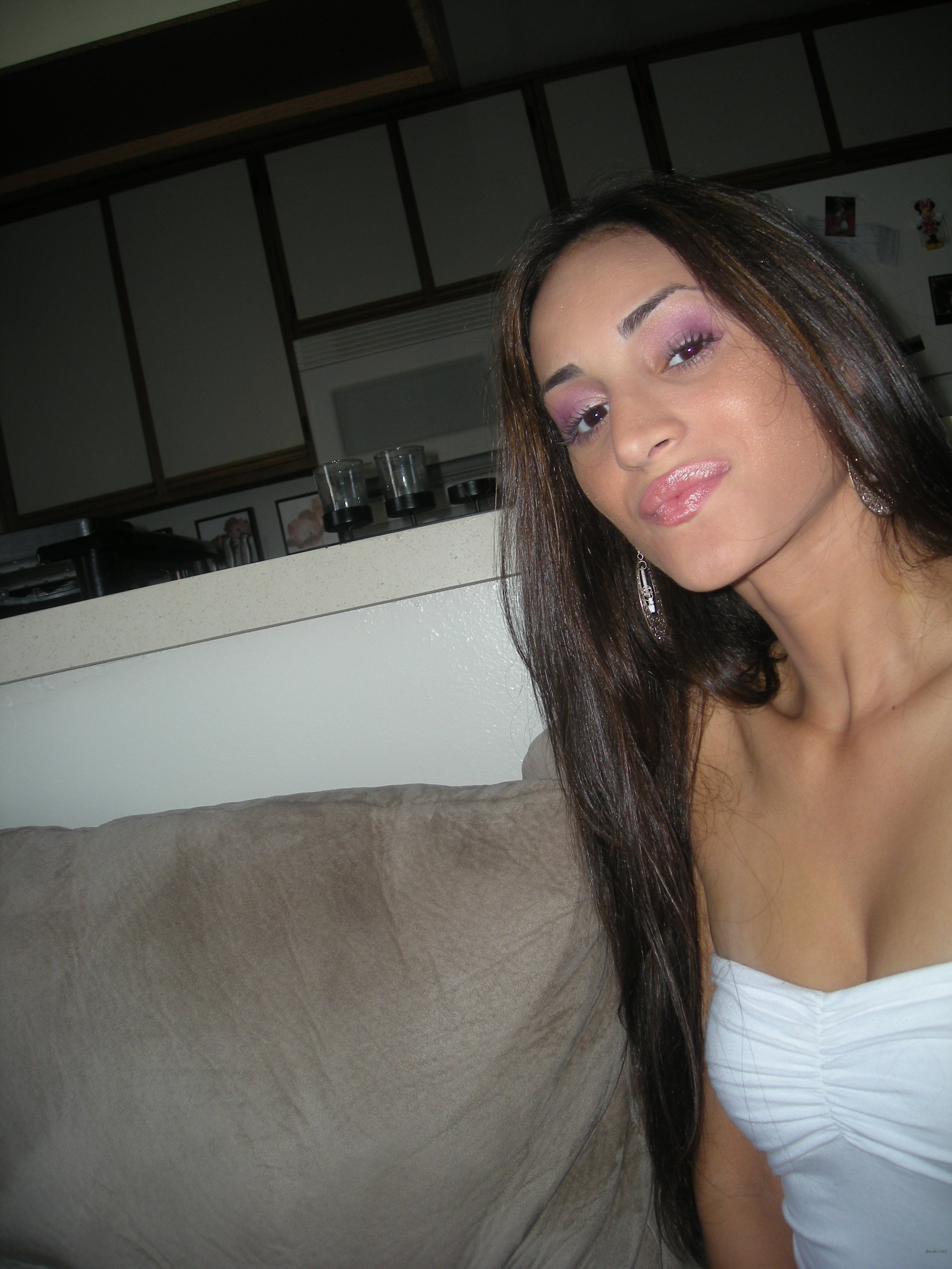 Hot Arab Amateur Porn: Explicit Private Photos of Sexy Arab Girl