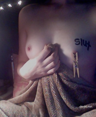 Slut Masturbates at Home - Explicit Amateur Porn Photo