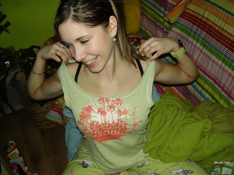 Hot Amateur Blowjob: Giving My Beauty a Mouthful