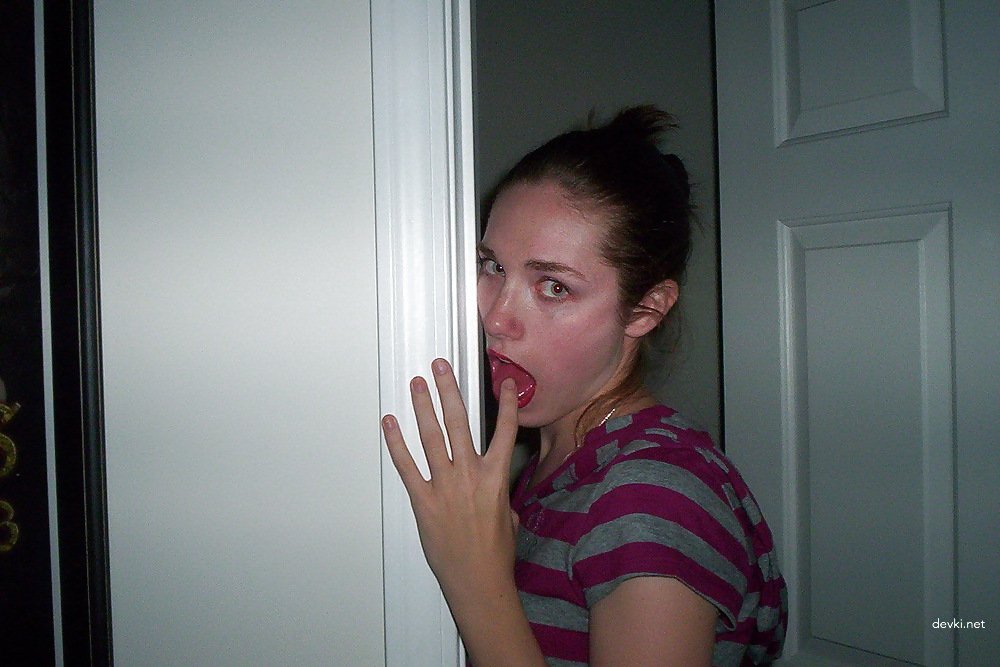 Hot Amateur Couple's Explicit Home Porn Archive