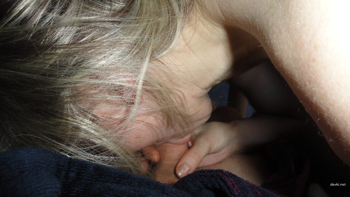 Intimate Amateur Girl Photos: Explicit and Uncensored Close-Up Shots of a Young Woman