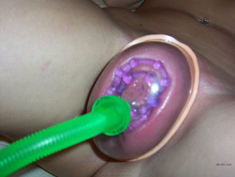 Amateur Babe Pumped Pussy - Explicit Pumping Action!