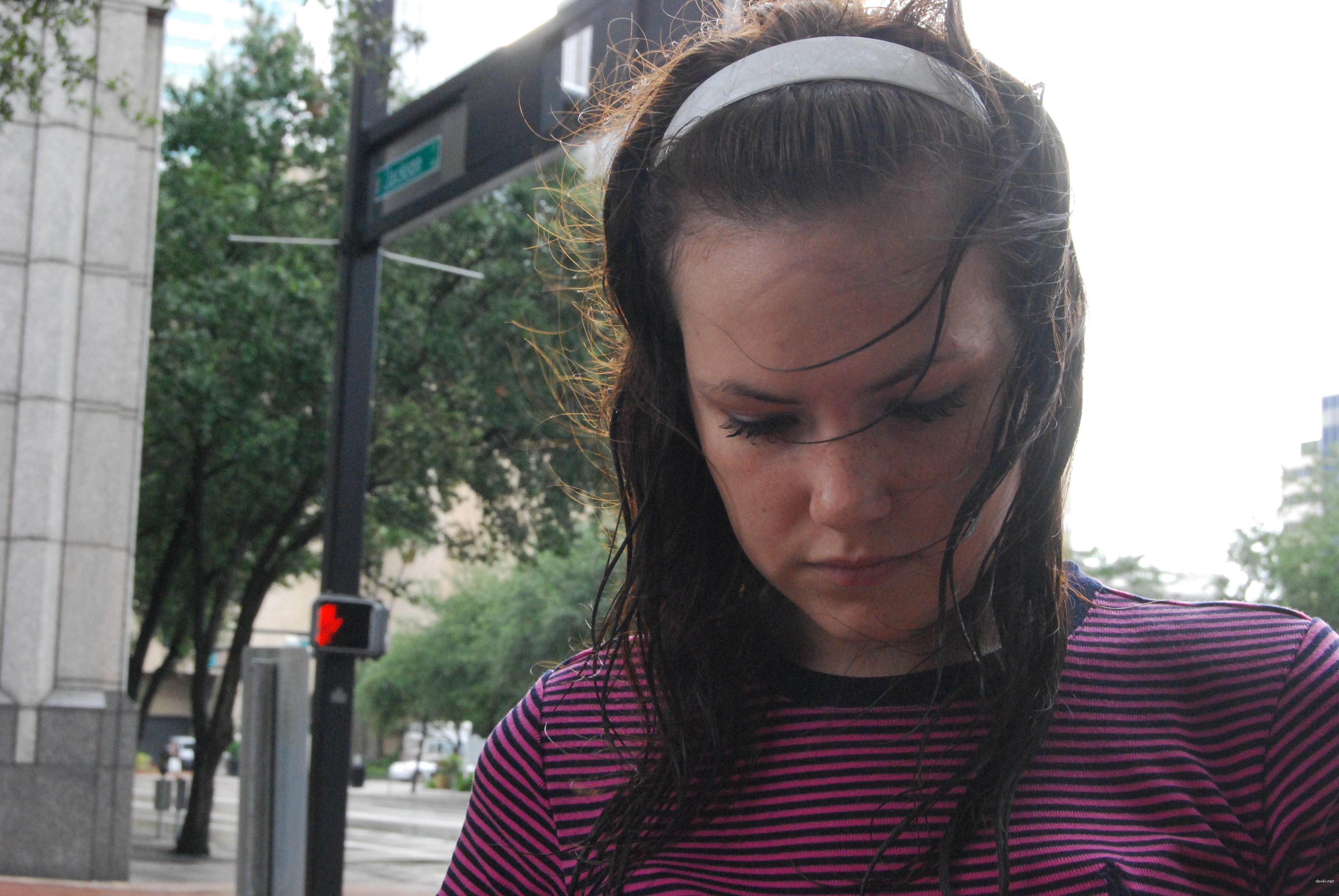 Hot Chick Gives Blowjob: Amateur Porn Photo