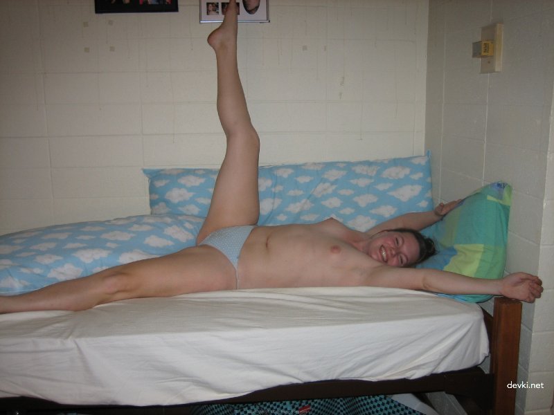 Amateur Friends Having Explicit Fun: Naughty Girls in Action!