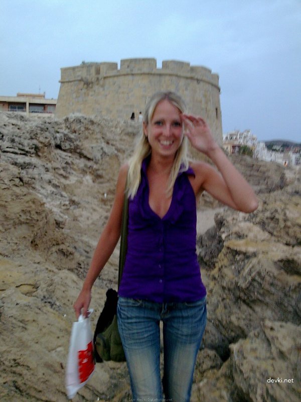 Anal Slut Allows Hardcore Ass Fucking: Explicit Amateur Porn Photo