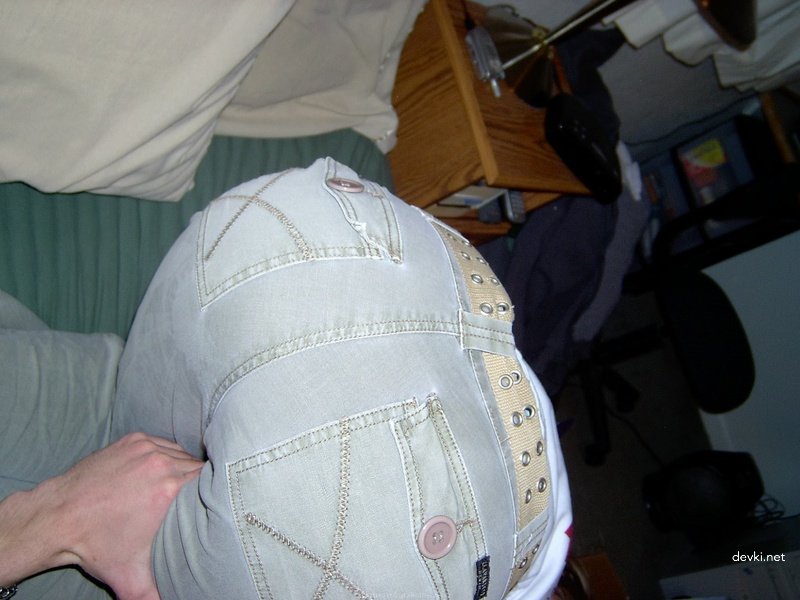 Late Night Dorm Blowjob - Amateur Porn Photo