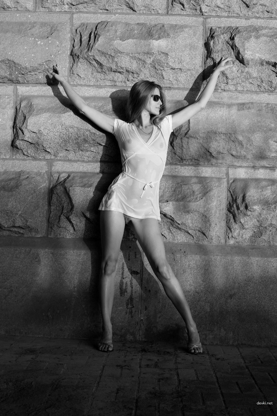 Hot Summer Nude Amateur Photo Shoot: Naked and Unashamed