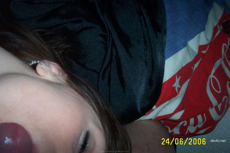 Amateur Slut Loves Giving Blowjob - Explicit Oral Sex Photos