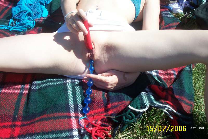 Amateur Slut Loves Giving Blowjob - Explicit Oral Sex Photos