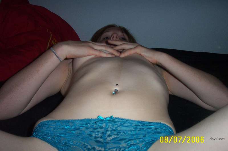 Amateur Slut Loves Giving Blowjob - Explicit Oral Sex Photos