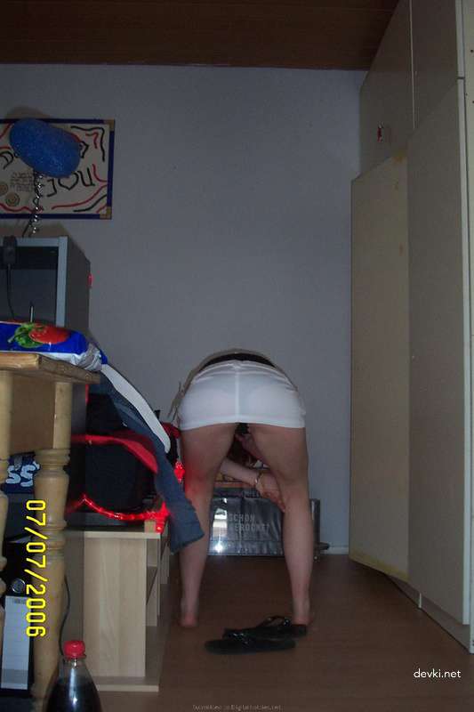 Amateur Slut Loves Giving Blowjob - Explicit Oral Sex Photos