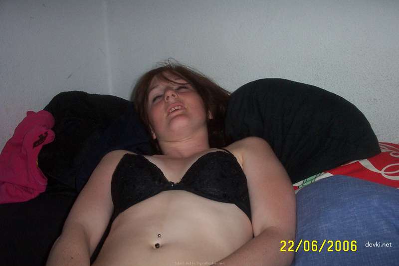 Amateur Slut Loves Giving Blowjob - Explicit Oral Sex Photos