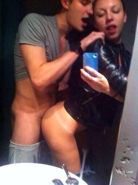 Amateur Porn Pics: Explicit Erotica and Uncensored XXX Submissions