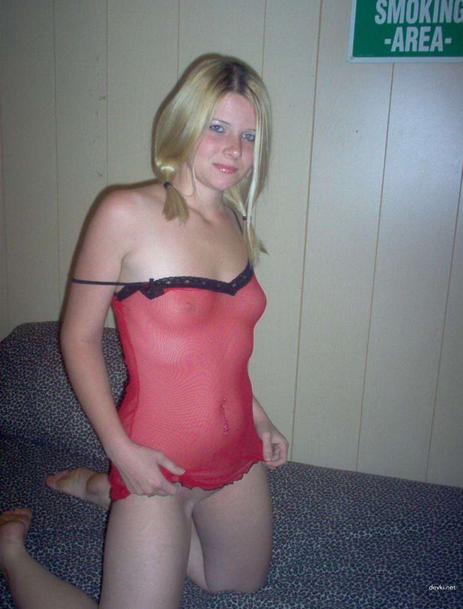 Blonde Sentenced to Hardcore Sex Session in Amateur Porn Pic