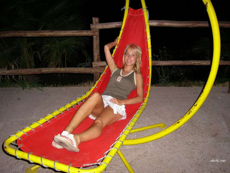 Drunk girlfriend fucked hard in wet pussy