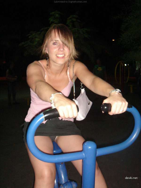 Peeking into Pussy While Girlfriend Sleeps - Amateur Porn Pic