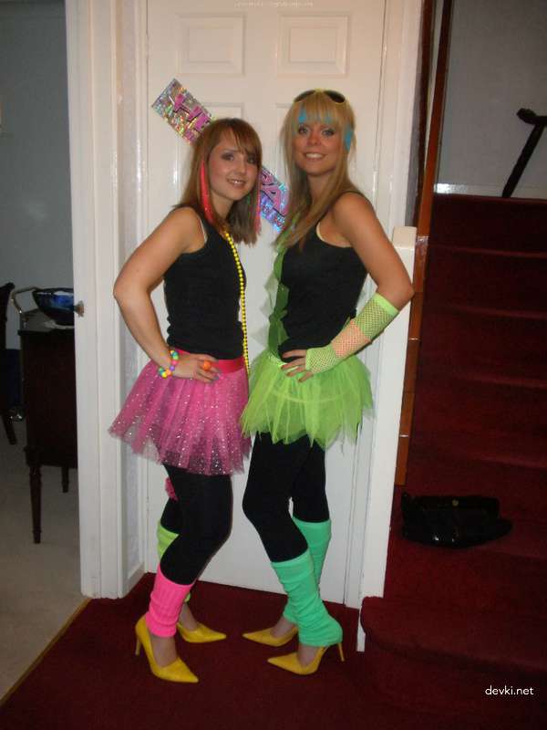 Peeking into Pussy While Girlfriend Sleeps - Amateur Porn Pic