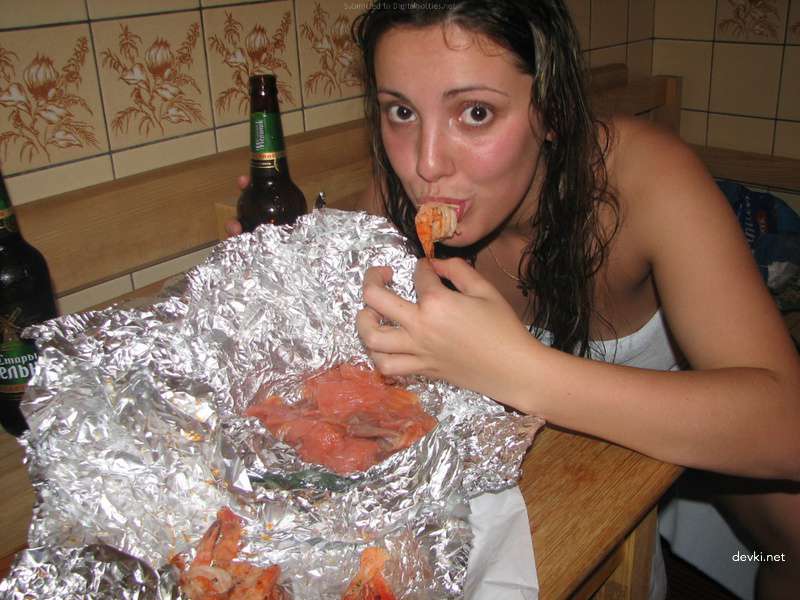 Bride Masturbates Pussy in Sauna - Amateur Porn Photo