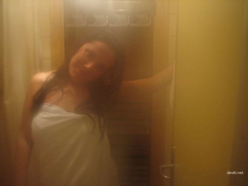 Bride Masturbates Pussy in Sauna - Amateur Porn Photo