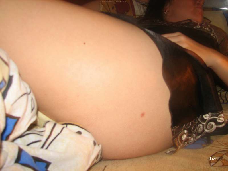 Bride Masturbates Pussy in Sauna - Amateur Porn Photo